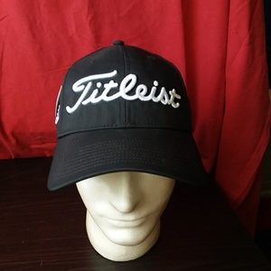 Titleist Black Hat